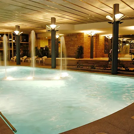 Novotel 4*