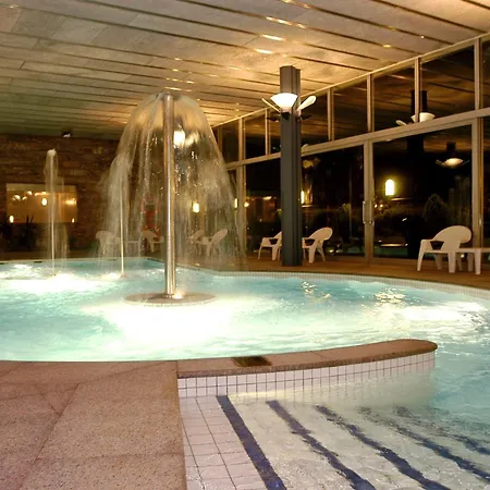 מלון Novotel 4*
