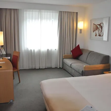 מלון Novotel 4*